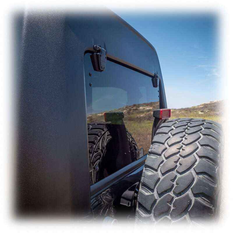 Jeep JK Hard Top - TURN Offroad - Safari Hardtop 2-Piece - White - `07-`18